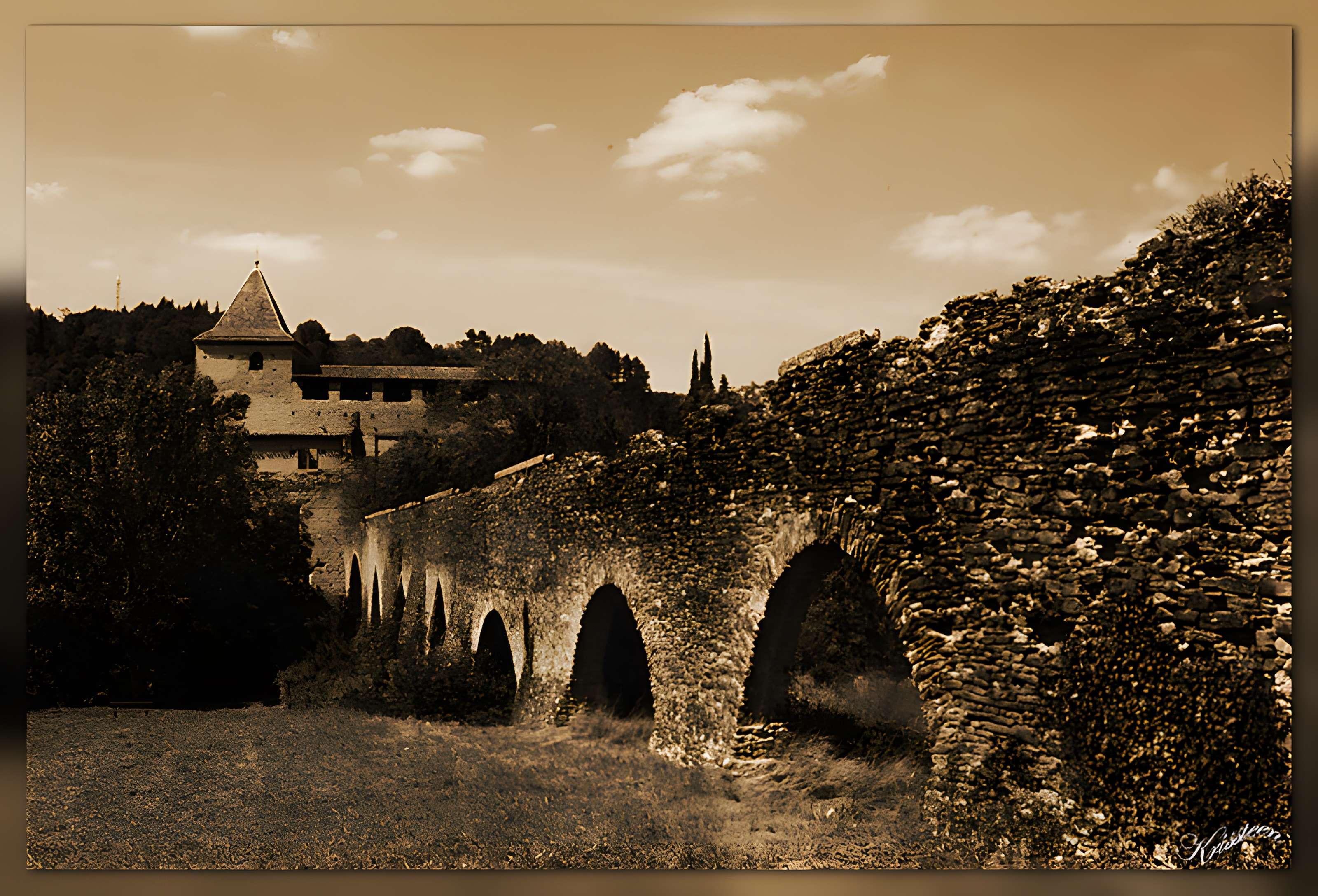 Vestiges de l'abbaye de Saint-Polycarpe