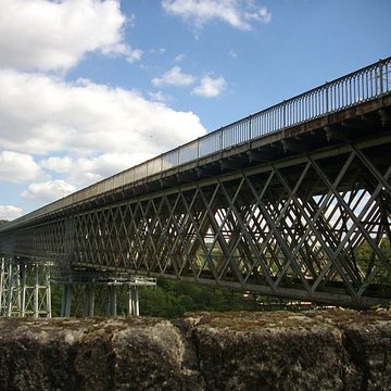 Viaduc de Busseau-sur-Creuse également sur commune de Pionnat