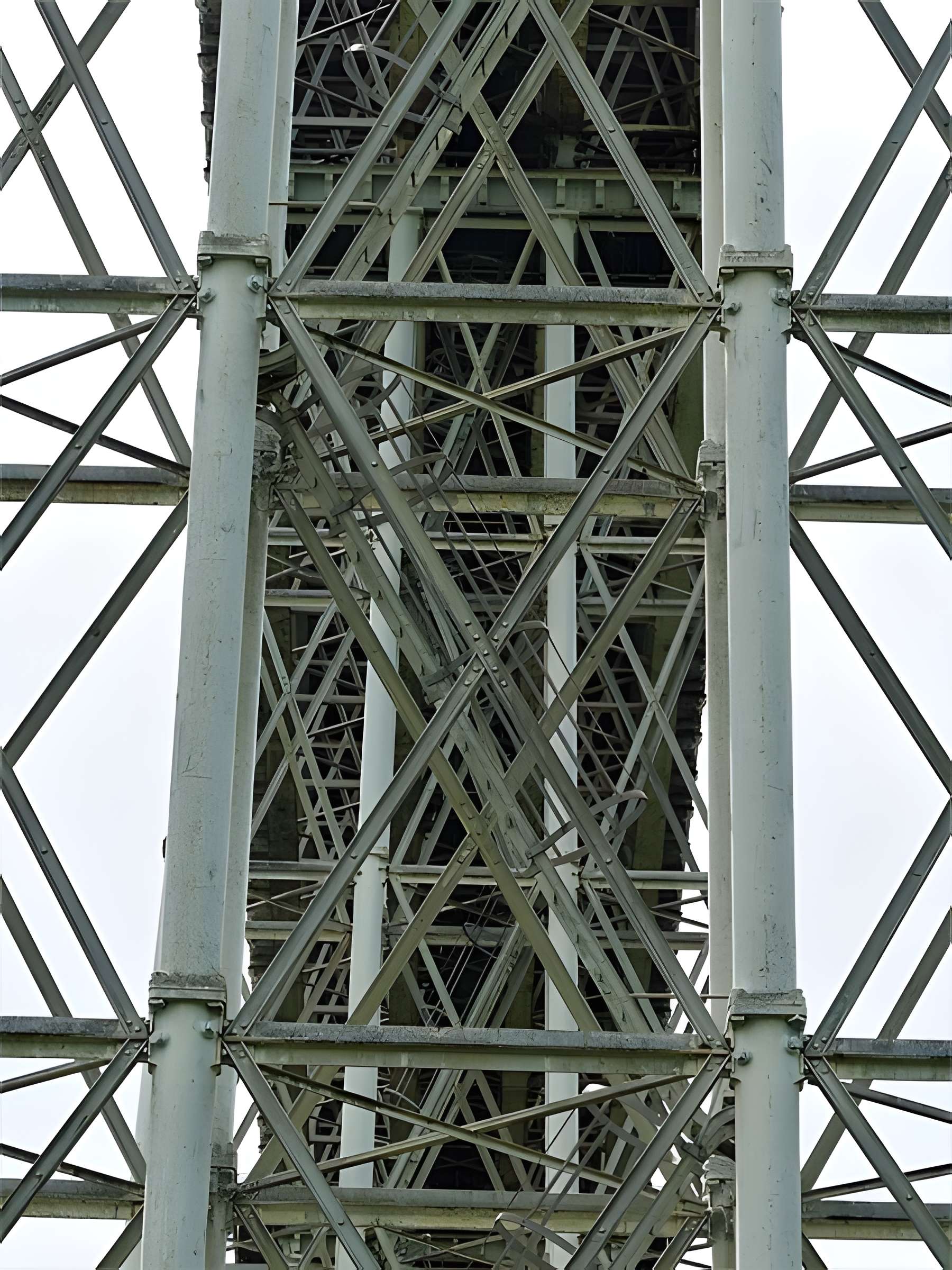 Viaduc de Busseau-sur-Creuse (également sur commune de Pionnat)