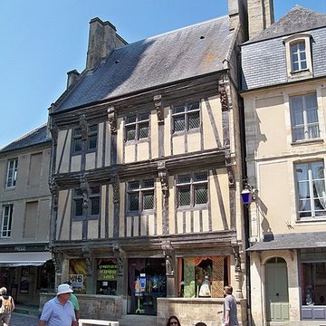Maison dAdam et Ève de Bayeux