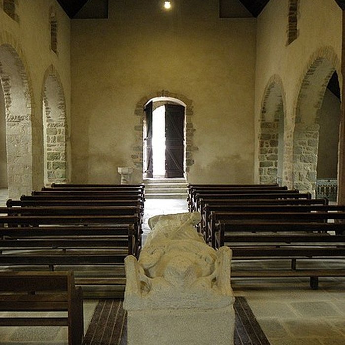 Photo de Vieille église de Saint-Lunaire