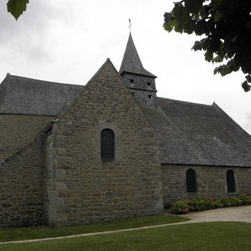 Vieille église de Saint-Lunaire