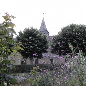 Vieille église de Saint-Lunaire