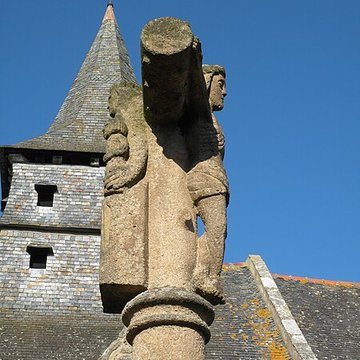 Vieille église de Saint-Lunaire