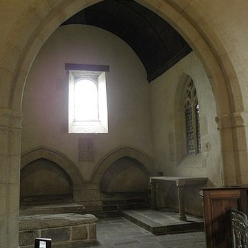 Vieille église de Saint-Lunaire