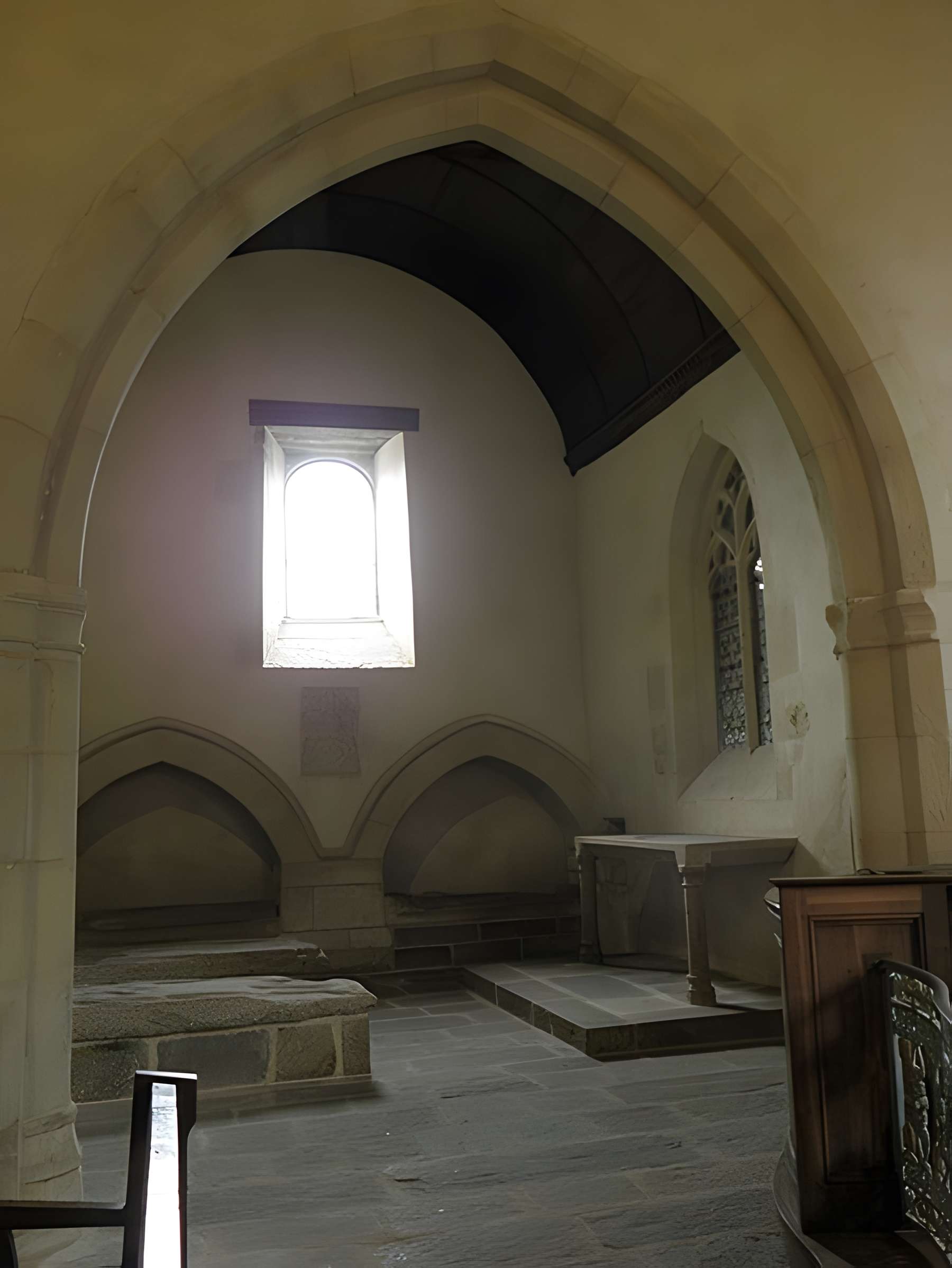 Vieille église de Saint-Lunaire