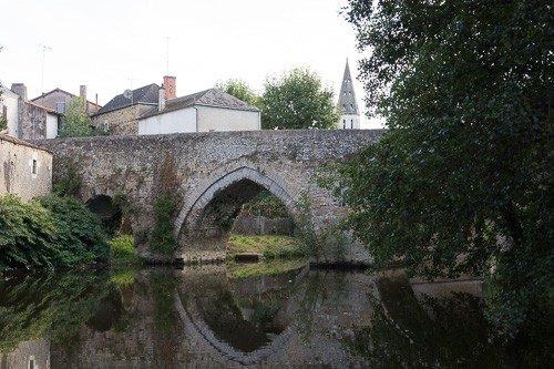 Photo de Vieux Pont de Saint-Varent