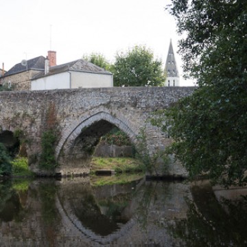 vieux pont de saint varent
