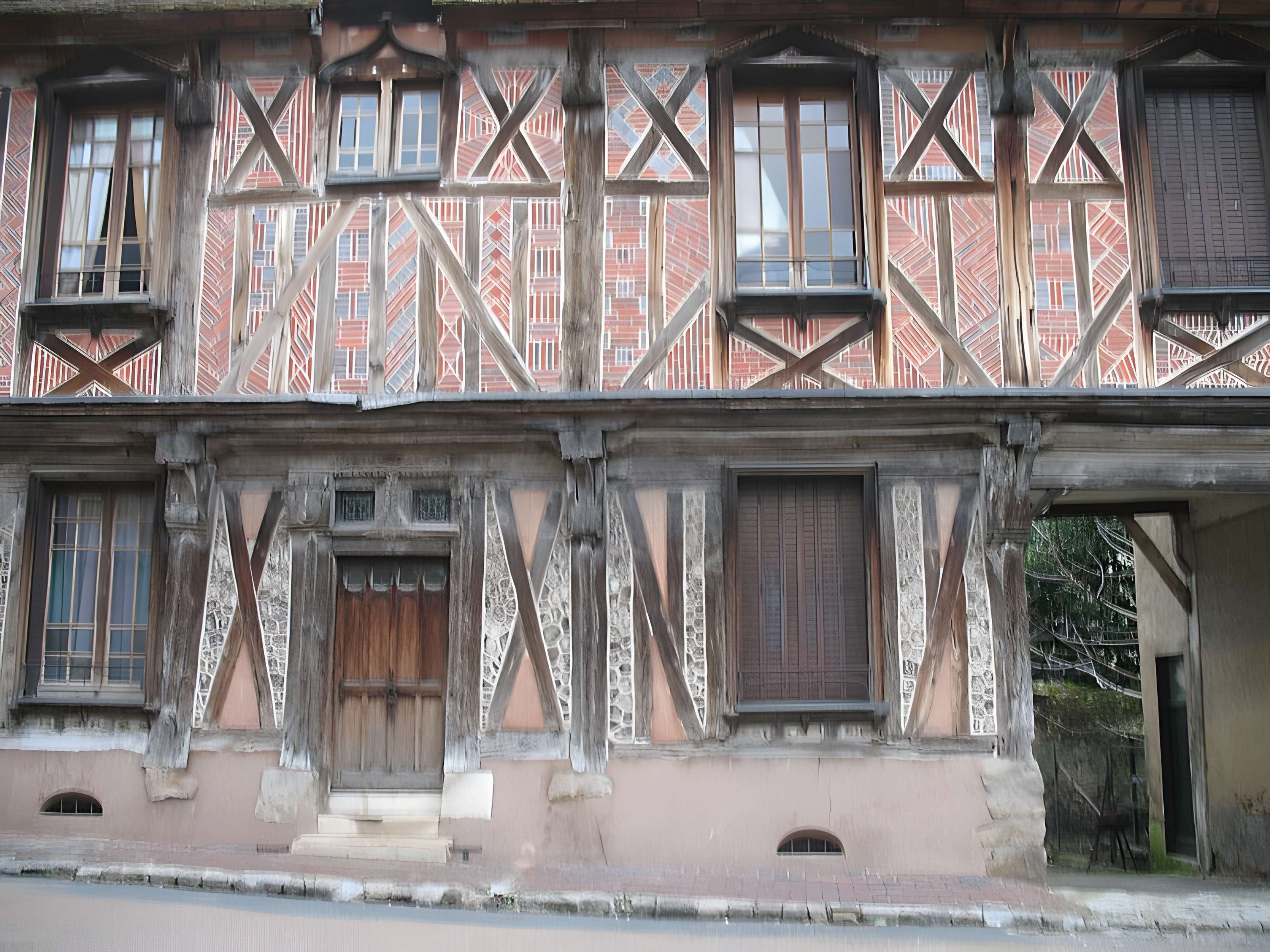 Maison de l'Archevêché de Saint-Julien-du-Sault