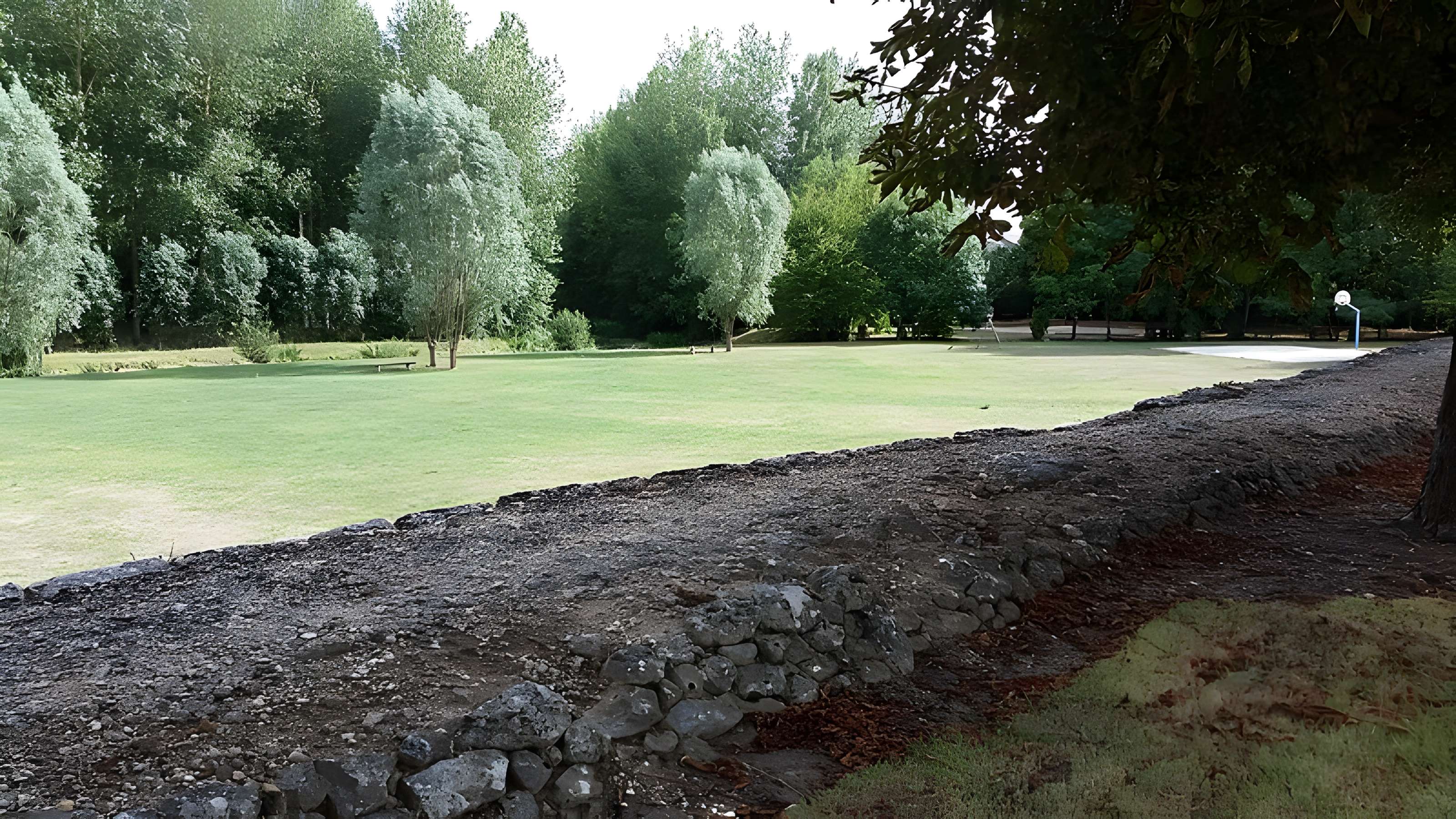 Voie gallo-romaine dite voie de Jules César ou chemin de Chartres (également sur communes de Sémerville, Verdes et Membrolles)
