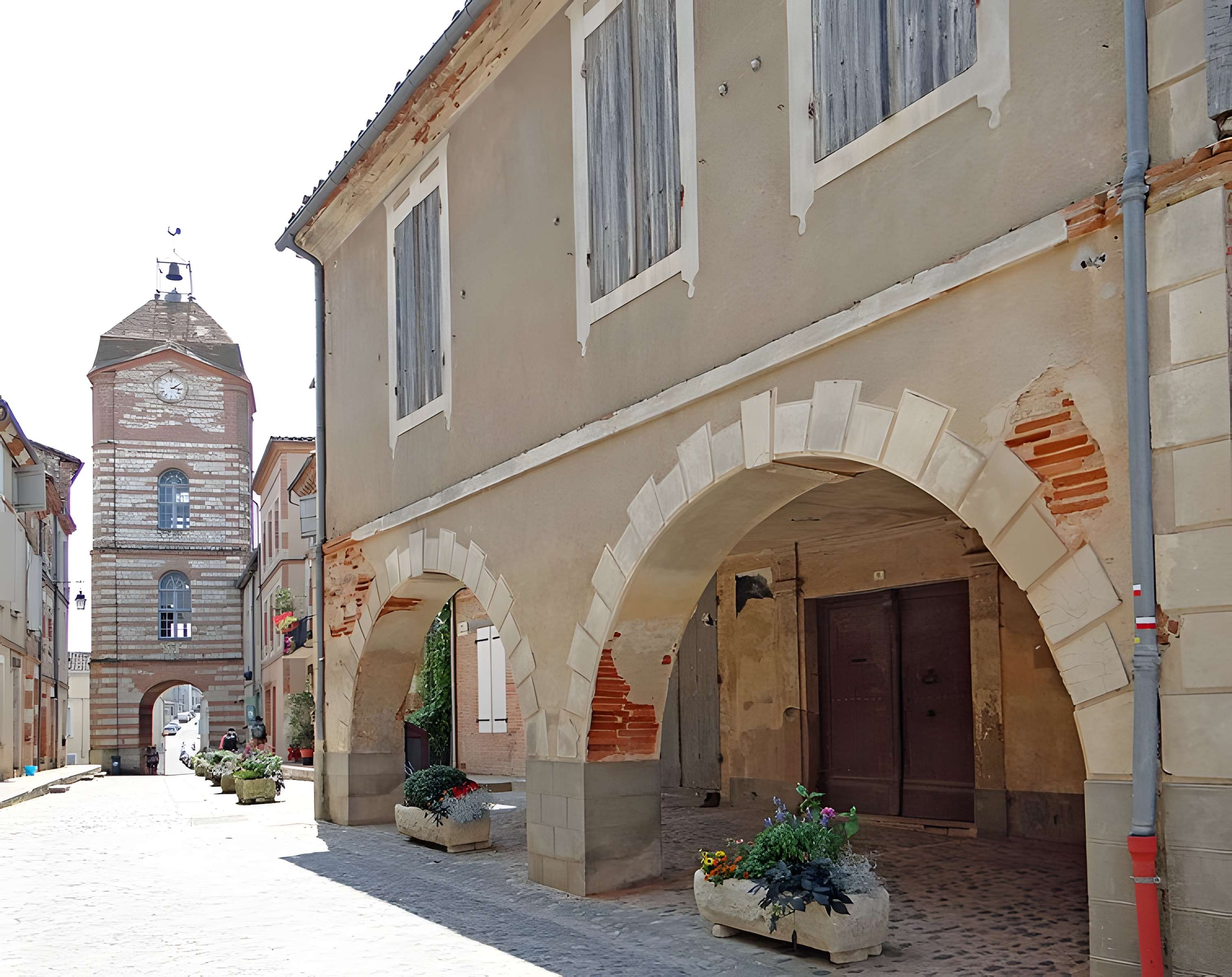 12 Immeubles Place de la Halle à Auvillar N°3