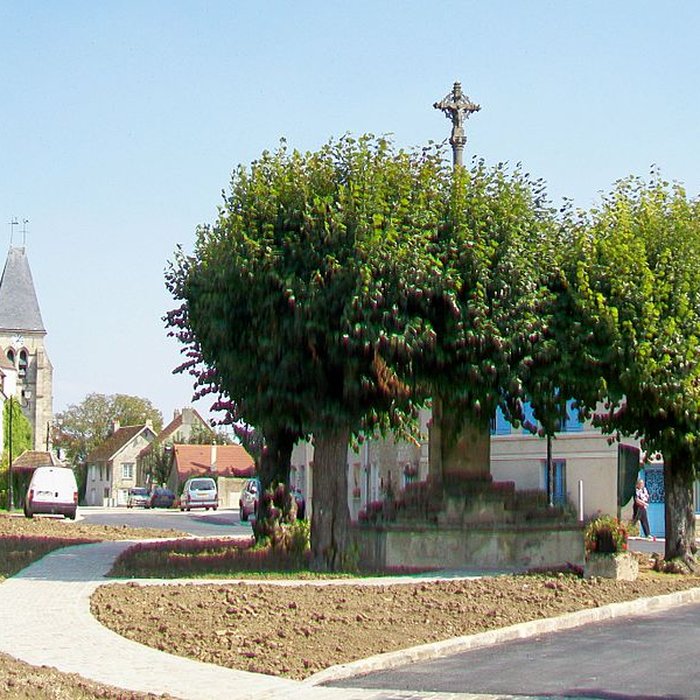 Photo de 2 Croix dÉpiais-lès-Louvres