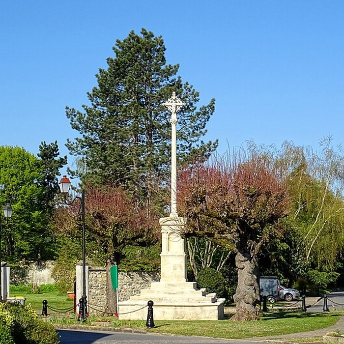 Photo de 2 Croix dÉpiais-lès-Louvres