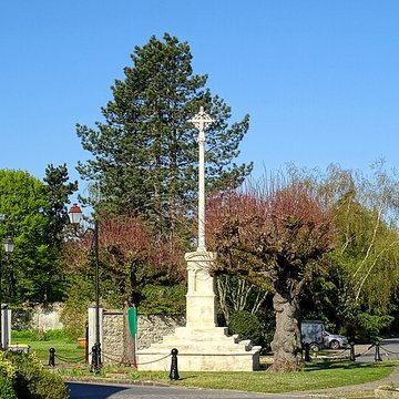 2 Croix dÉpiais-lès-Louvres