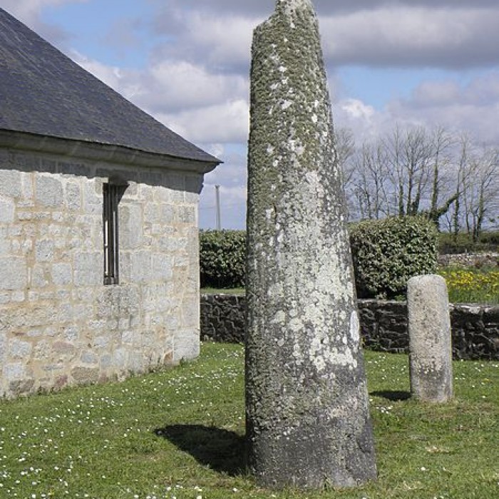 Photo de 2 Stèles protohistoriques à Goulien