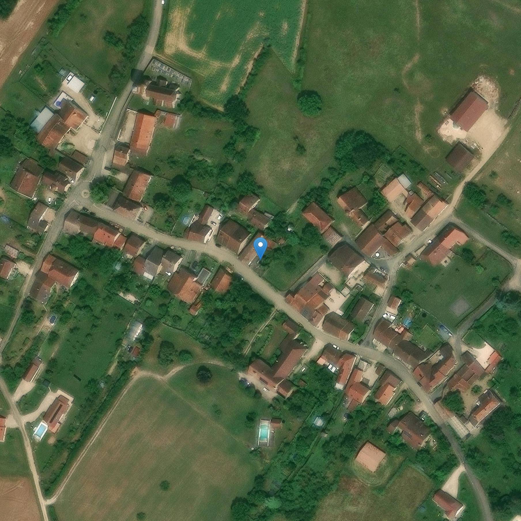 Photo de Frasne-les-Meulièresの6つの交差