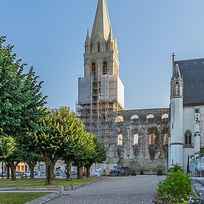 Photo de Abbatiale Saint-Pierre-Saint-Paul de Beaulieu-lès-Loches