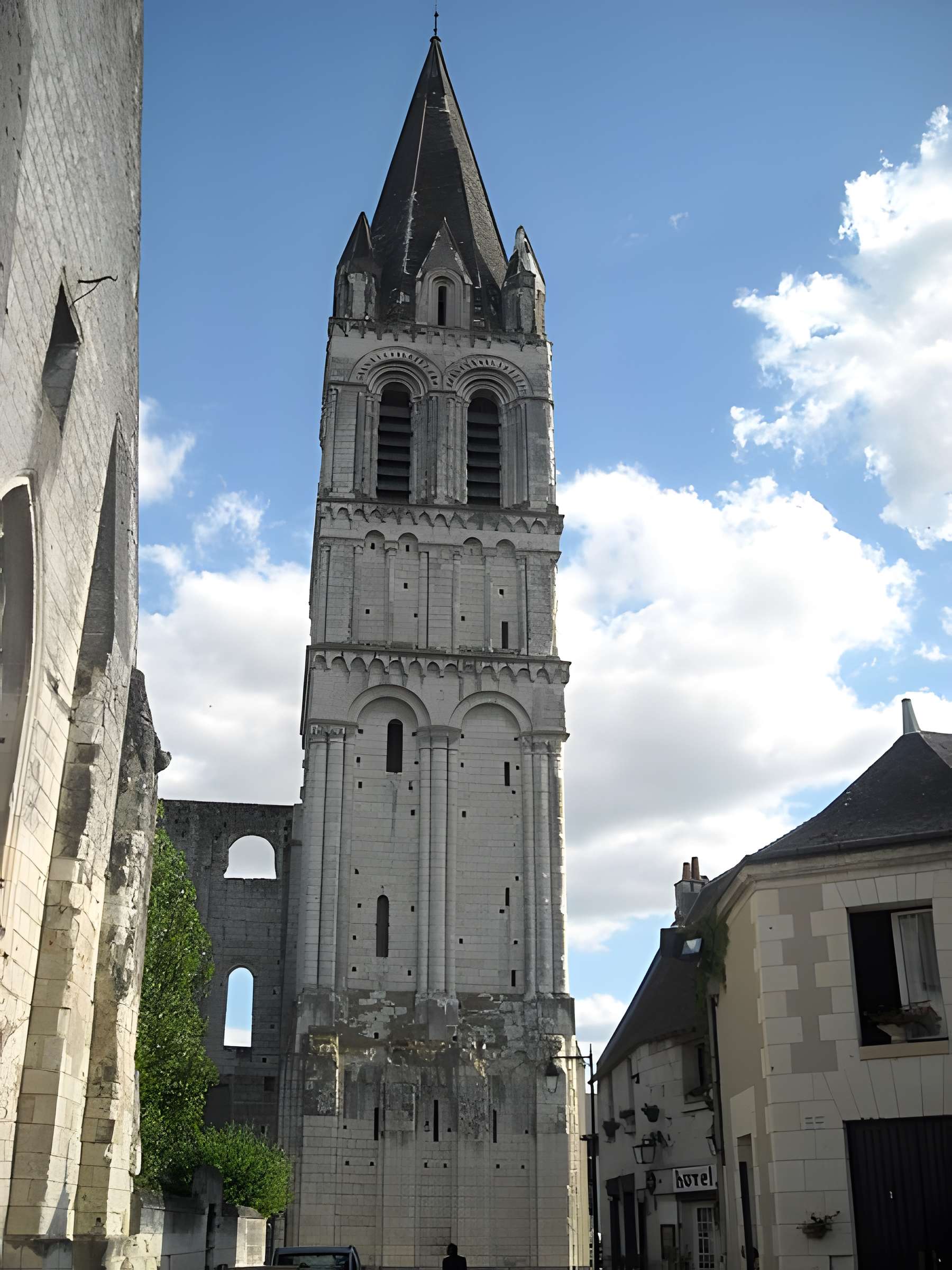 Abbatiale Saint-Pierre-Saint-Paul de Beaulieu-lès-Loches