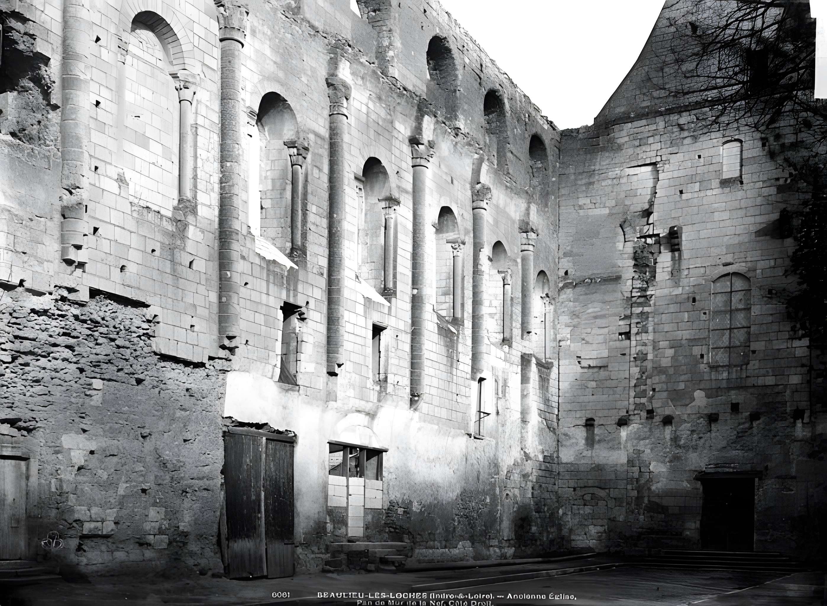 Abbatiale Saint-Pierre-Saint-Paul de Beaulieu-lès-Loches
