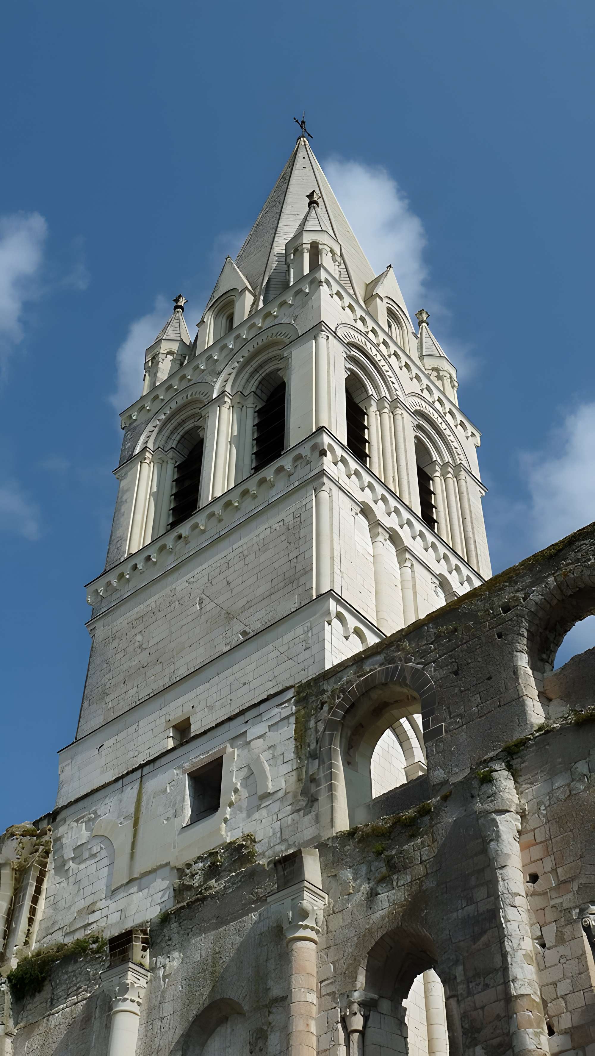 Abbatiale Saint-Pierre-Saint-Paul de Beaulieu-lès-Loches