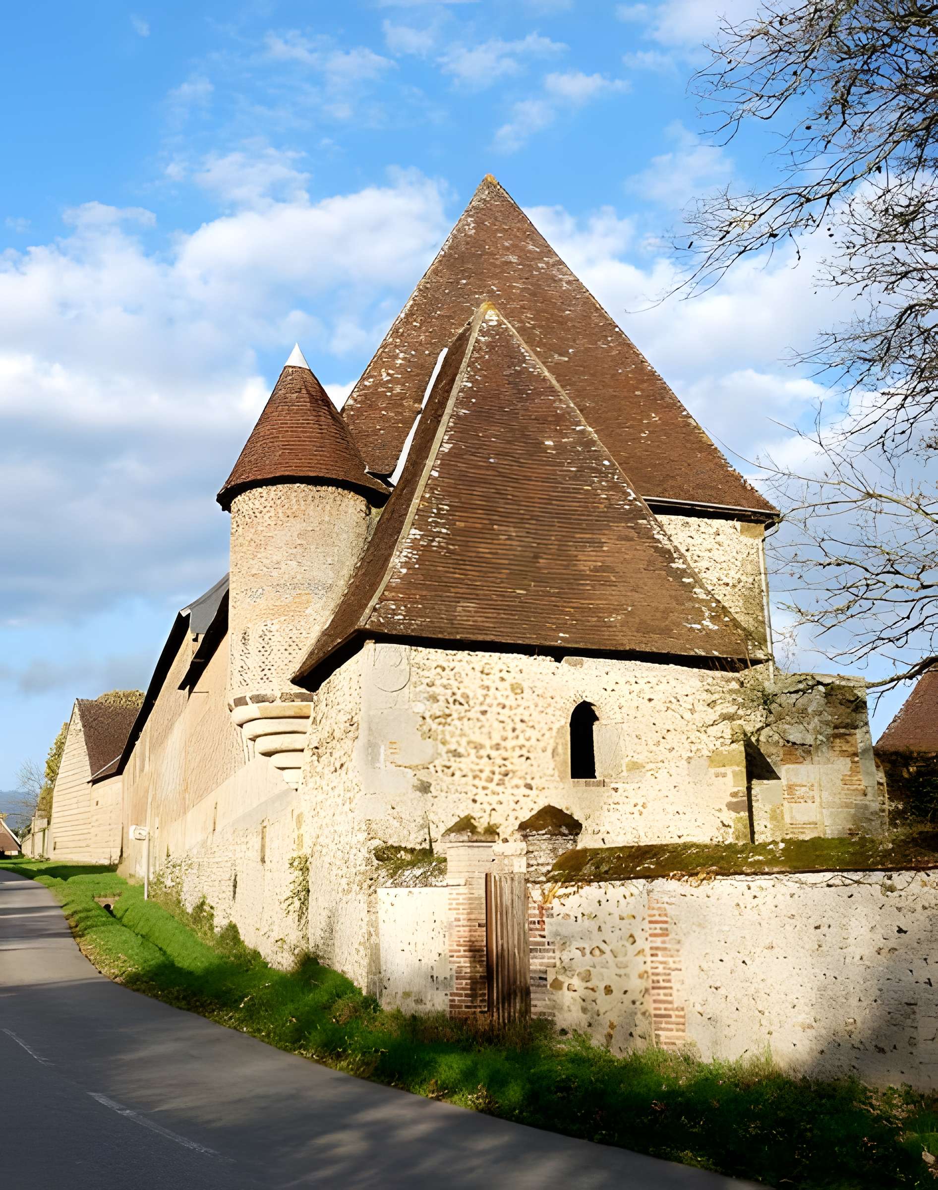 Abbaye de Chaise-Dieu-du-Theil
