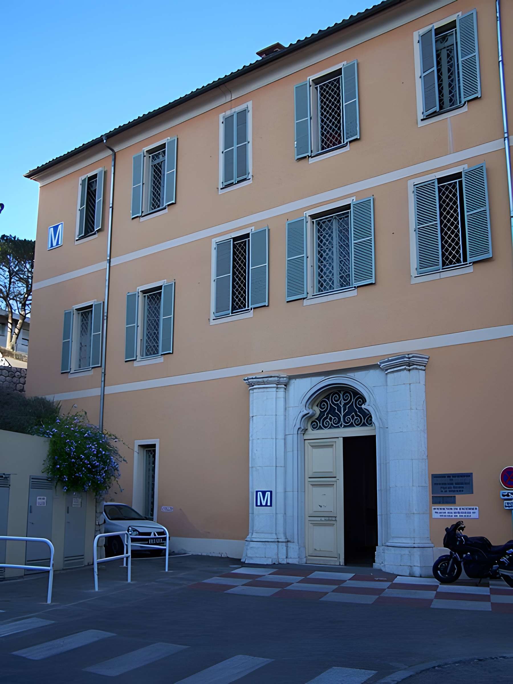 Ancienne abbaye de Saint-Pons, actuellement hôpital Pasteur