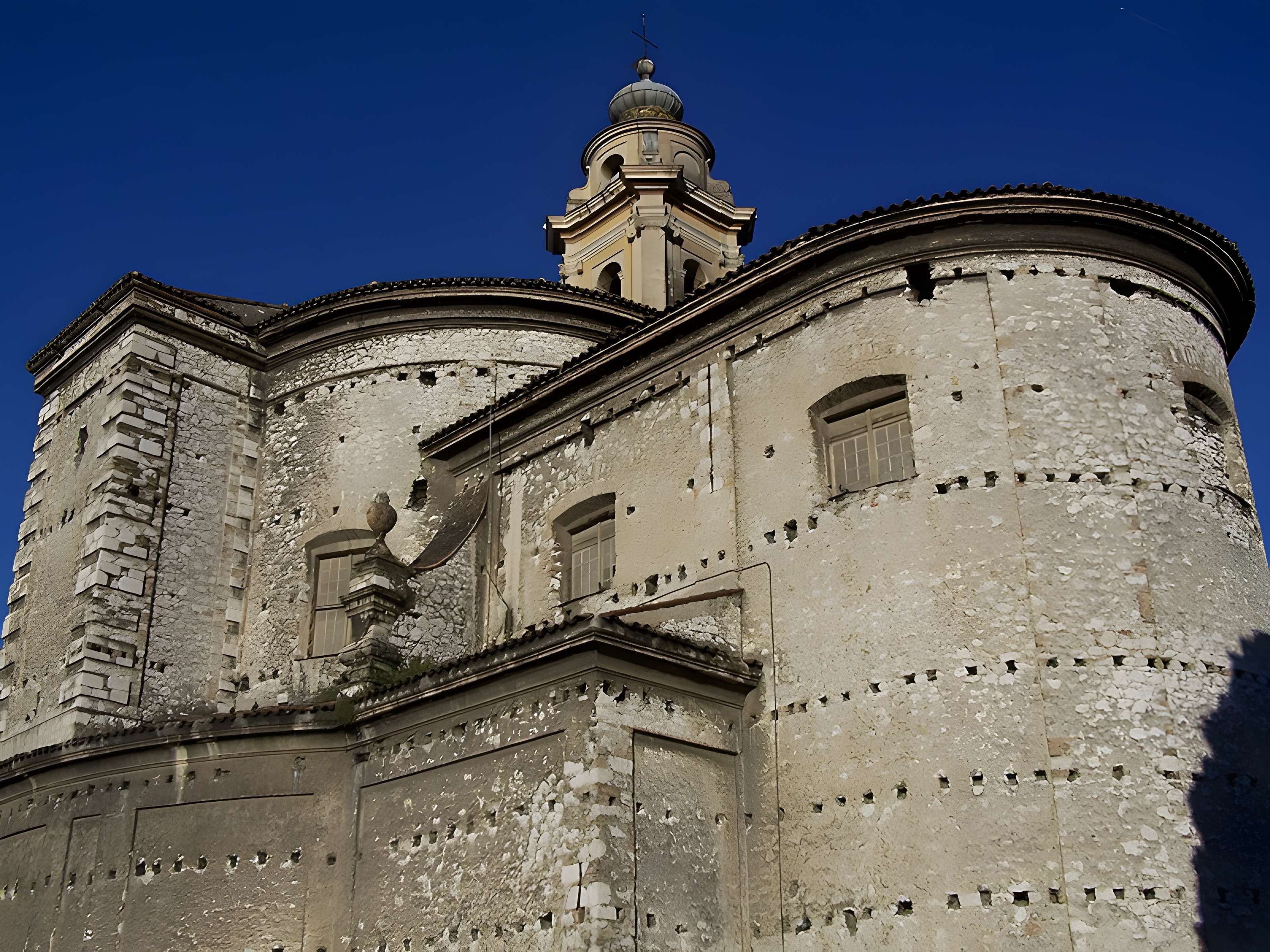 Ancienne abbaye de Saint-Pons, actuellement hôpital Pasteur