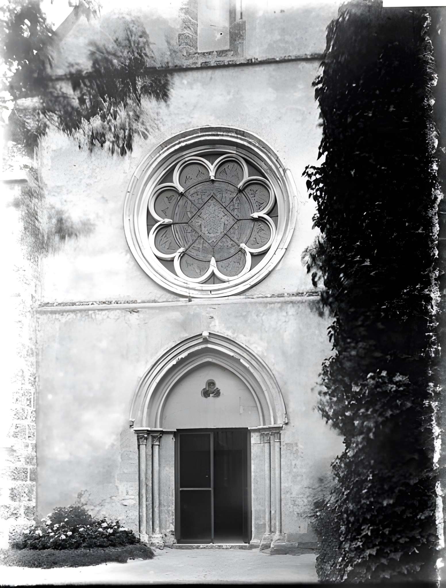 Abbaye de Notre-Dame-de-la-Roche