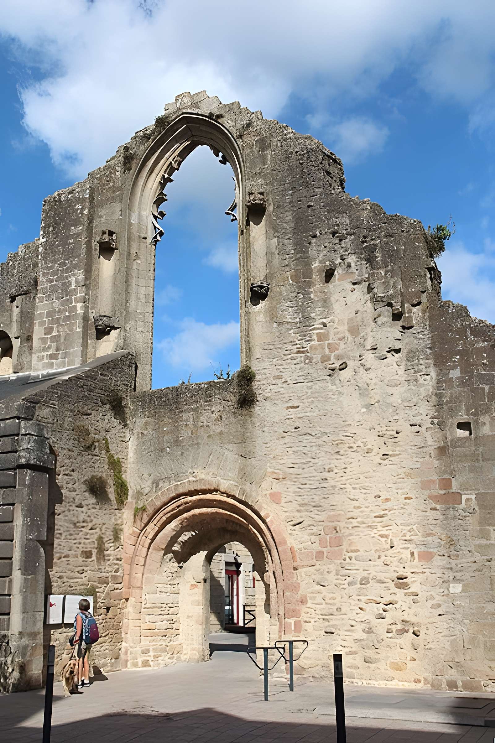Abbaye de Saint-Colomban