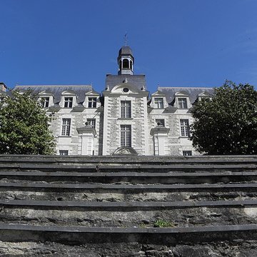 Abbaye de Saint-Georges-sur-Loire