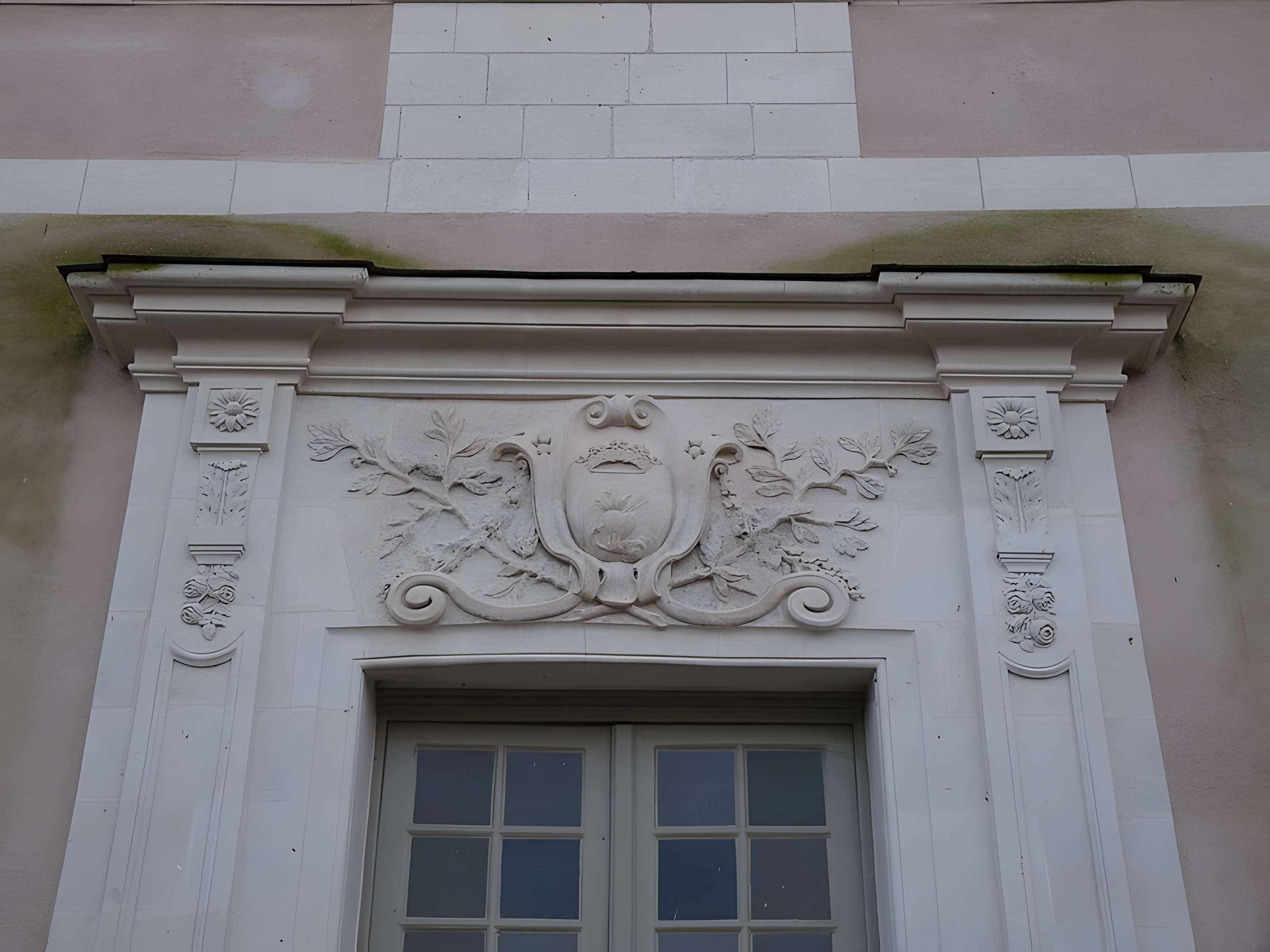 Abbaye de Saint-Georges-sur-Loire