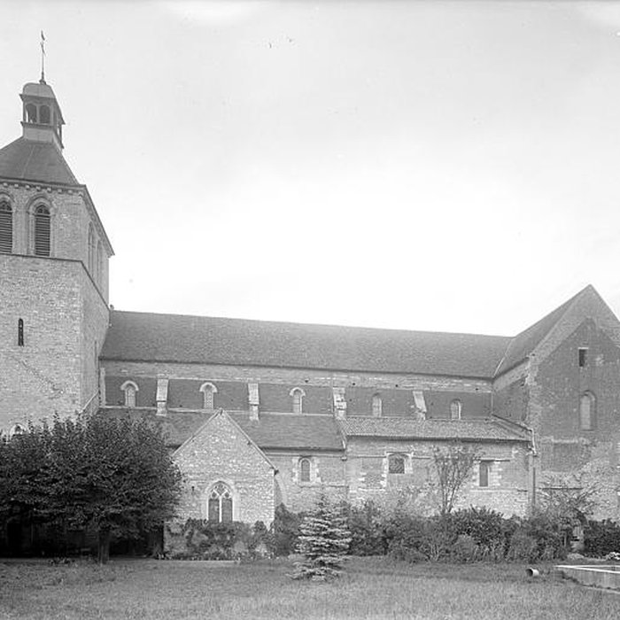 Photo de Abbaye de Saint-Marcel