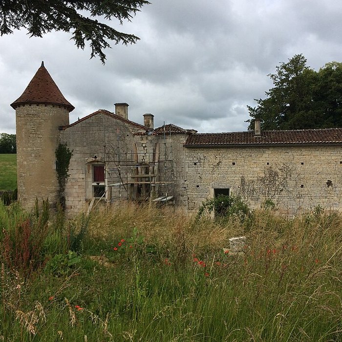 Photo de Abbaye des Dames de Tusson