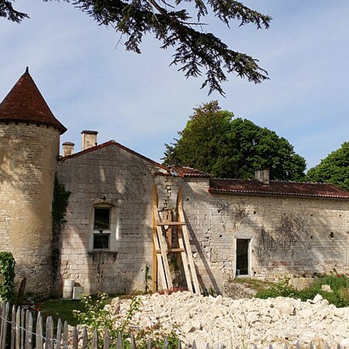 Photo de Abbaye des Dames de Tusson