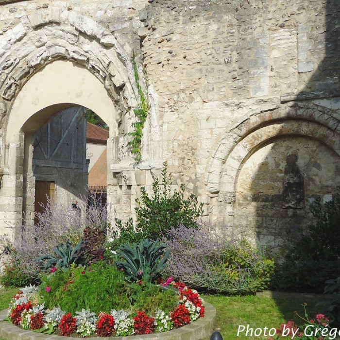 Photo de Abbaye dIvry-la-Bataille