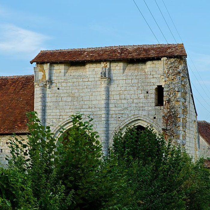Photo de Ancienne abbaye Saint-Pierre du Landais également sur commune de Saint-Martin-de-Lamps