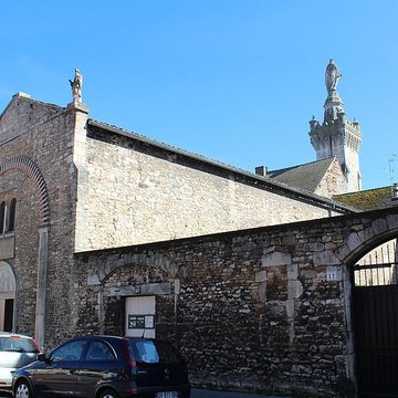 abbaye medievale saint pierre