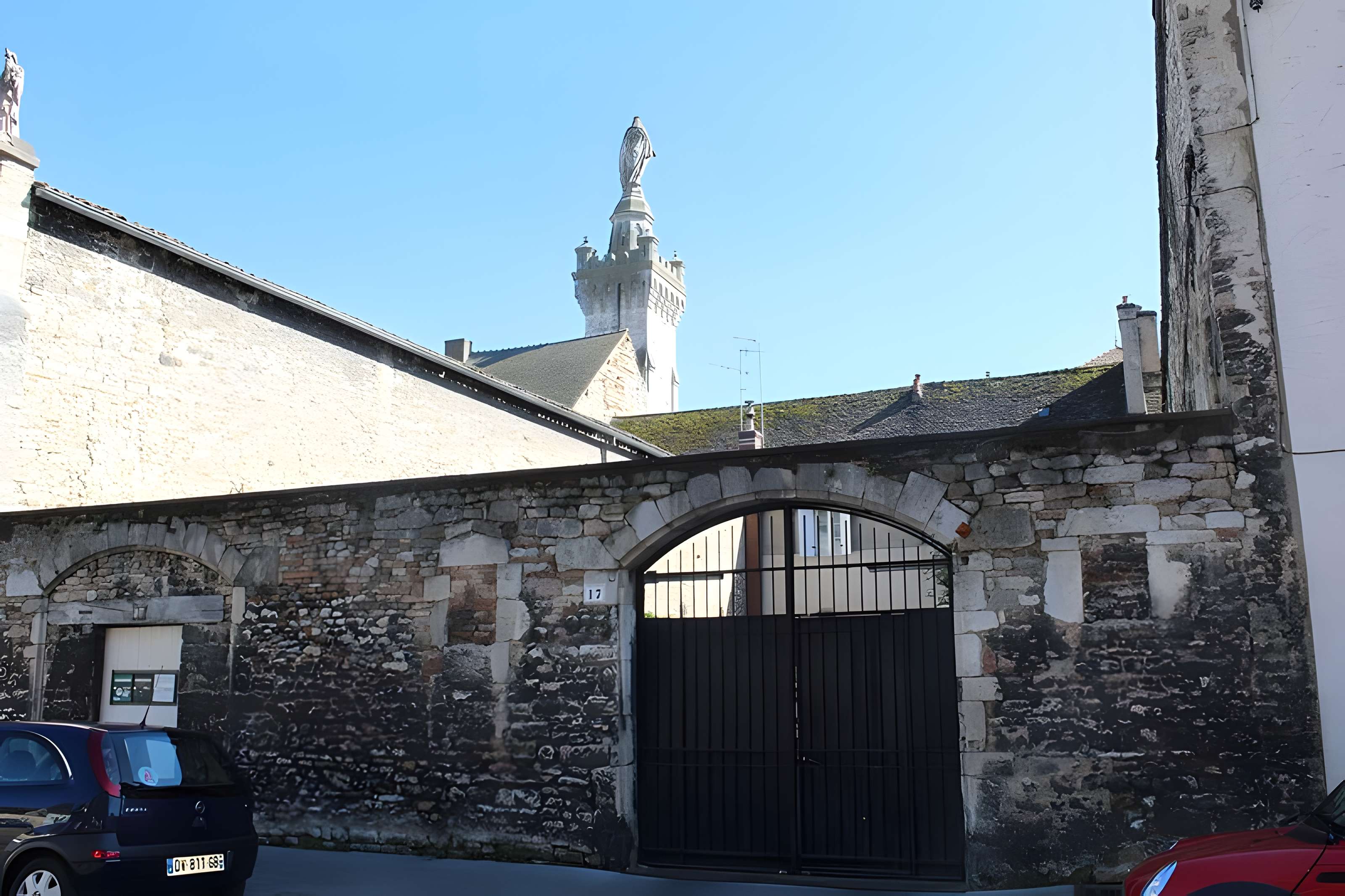 Abbaye médiévale Saint-Pierre