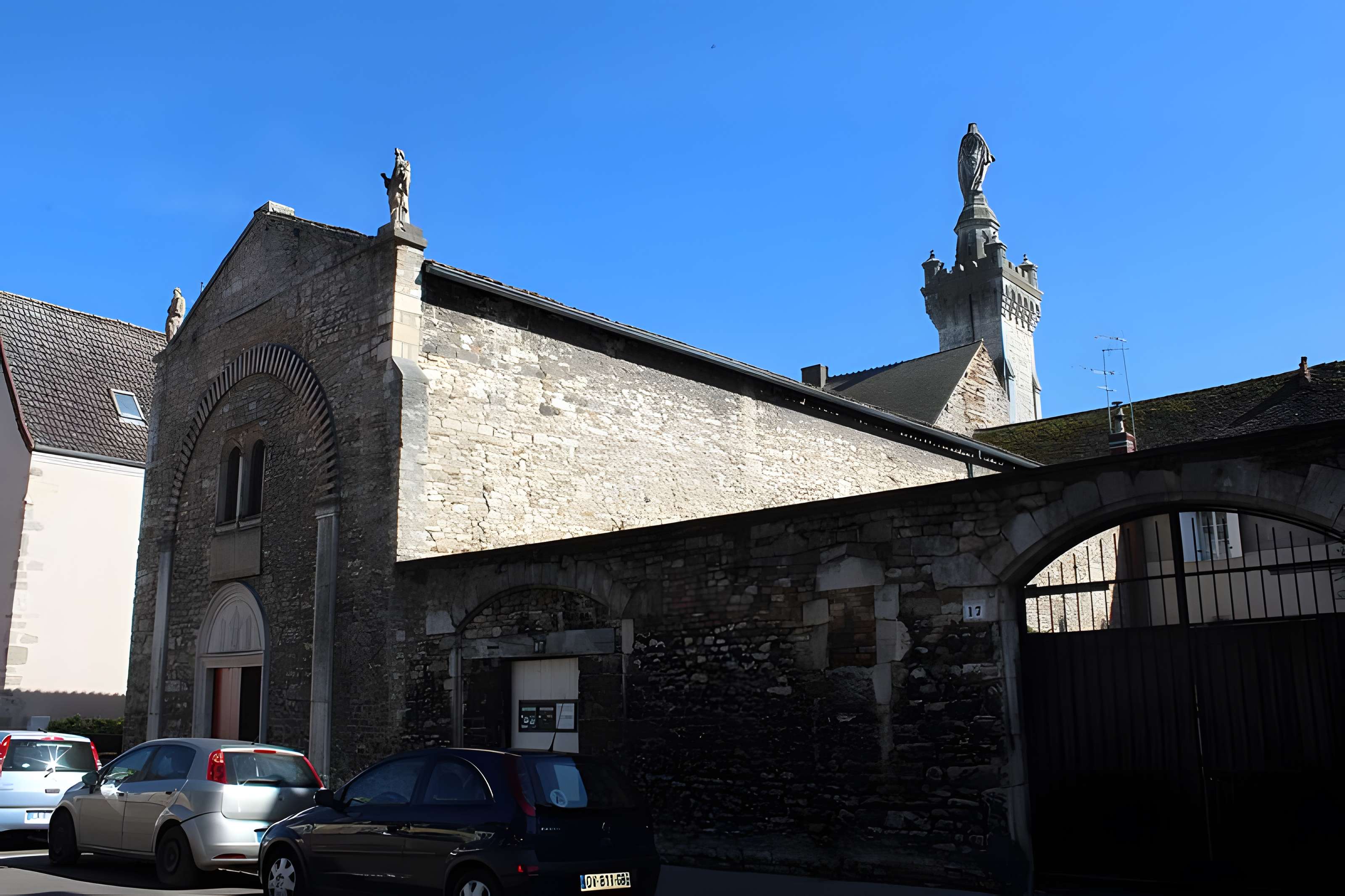 Abbaye médiévale Saint-Pierre