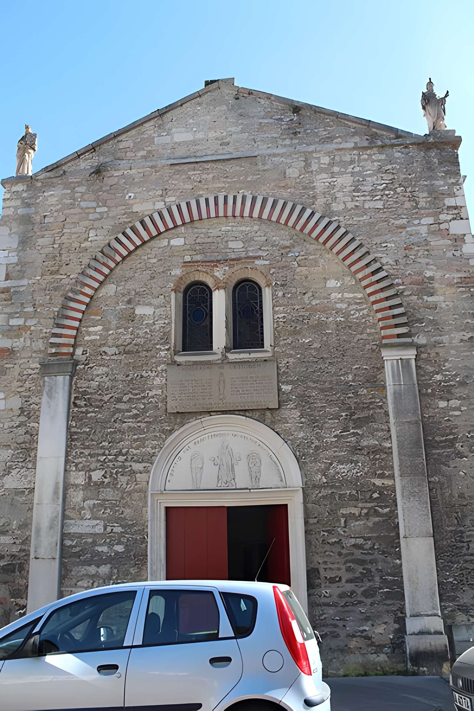 Abbaye médiévale Saint-Pierre