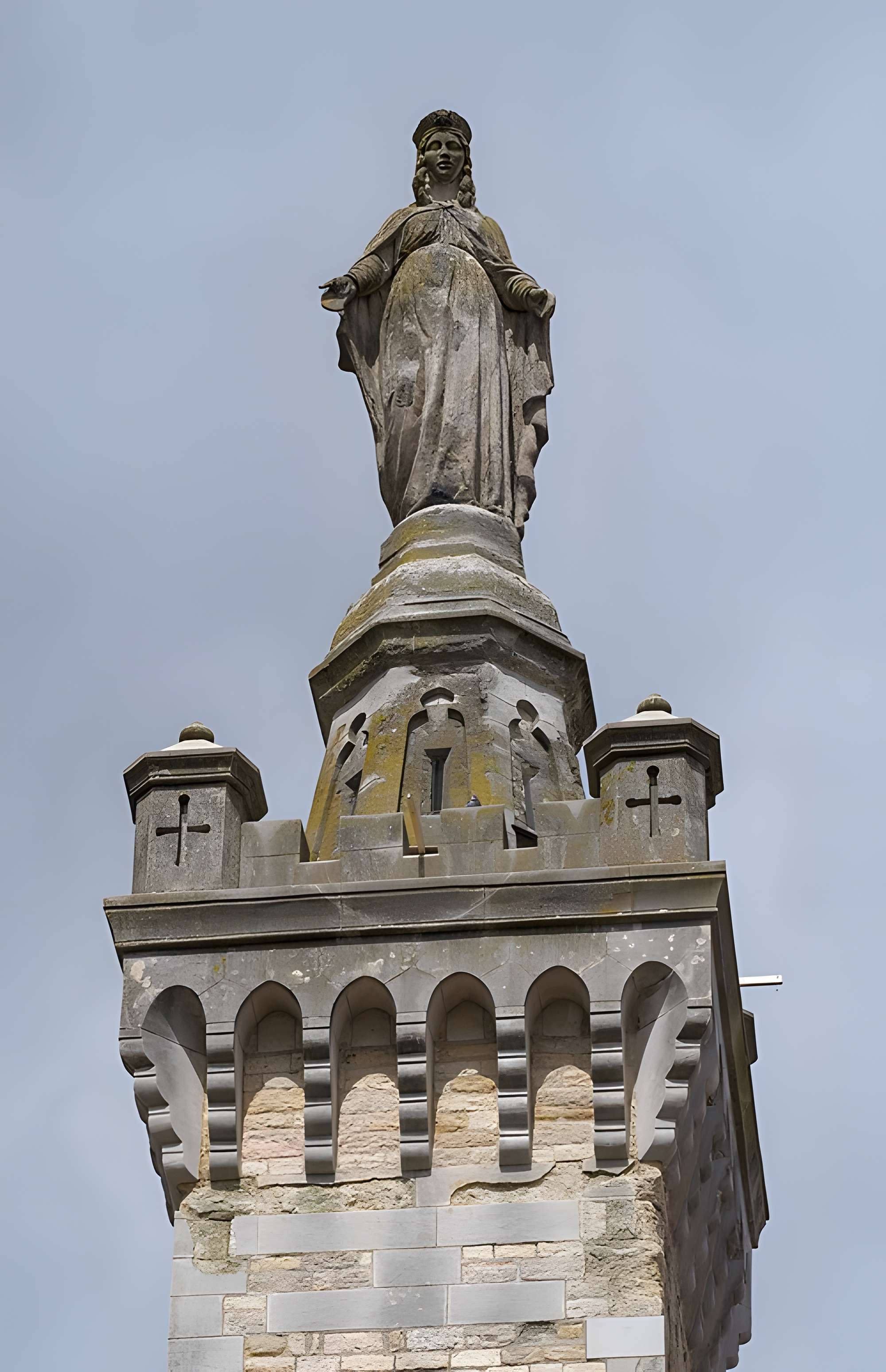 Abbaye médiévale Saint-Pierre