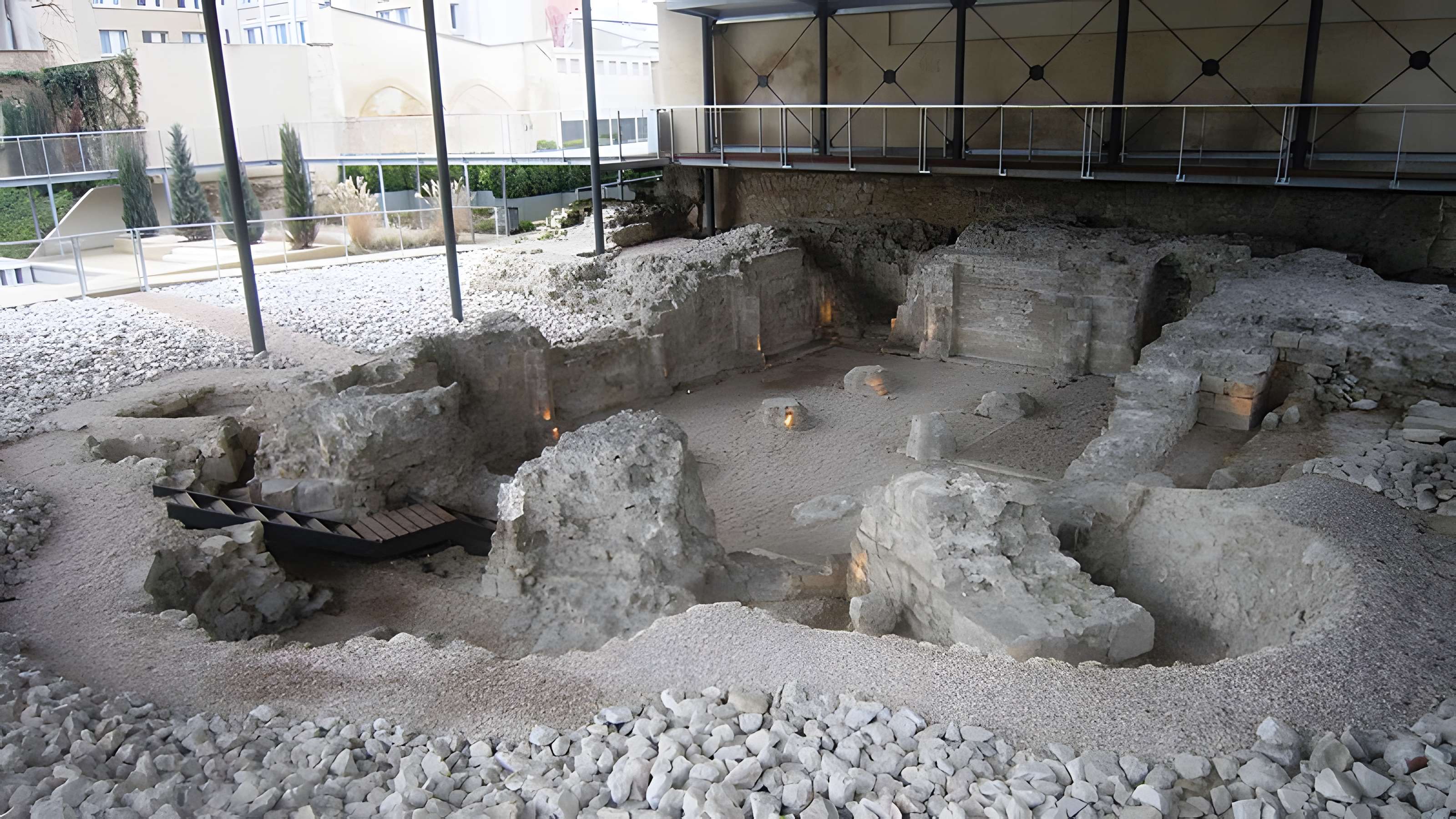 Abbaye Notre-Dame d'Argenteuil