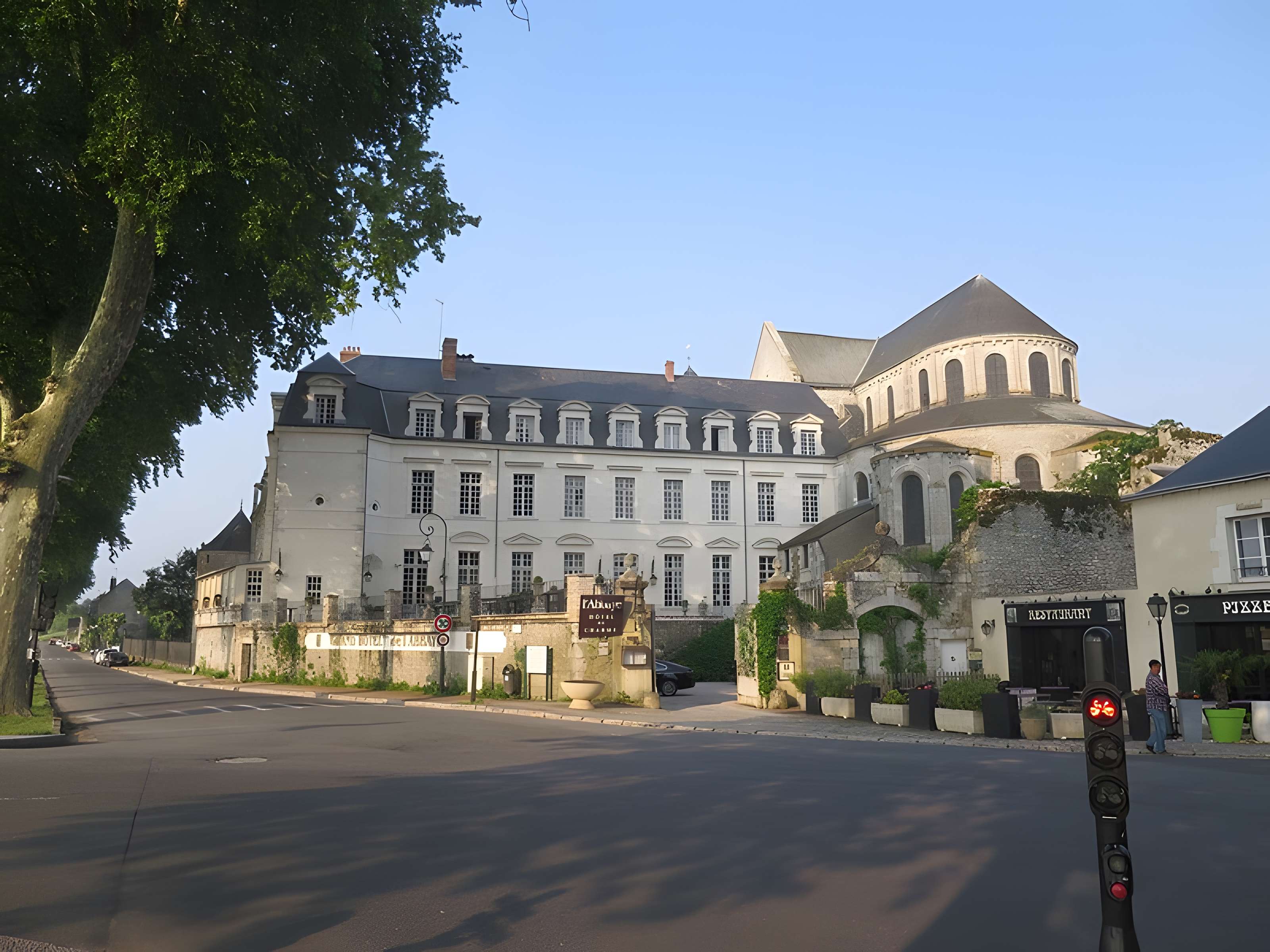 Abbaye Notre-Dame de Beaugency