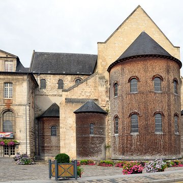 Abbaye Notre-Dame de Bernay