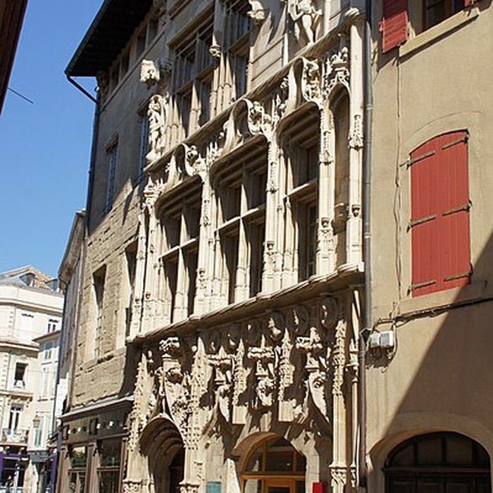 Photo de Maison des Têtes de Valence