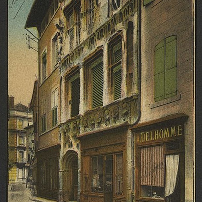 Photo de Maison des Têtes de Valence