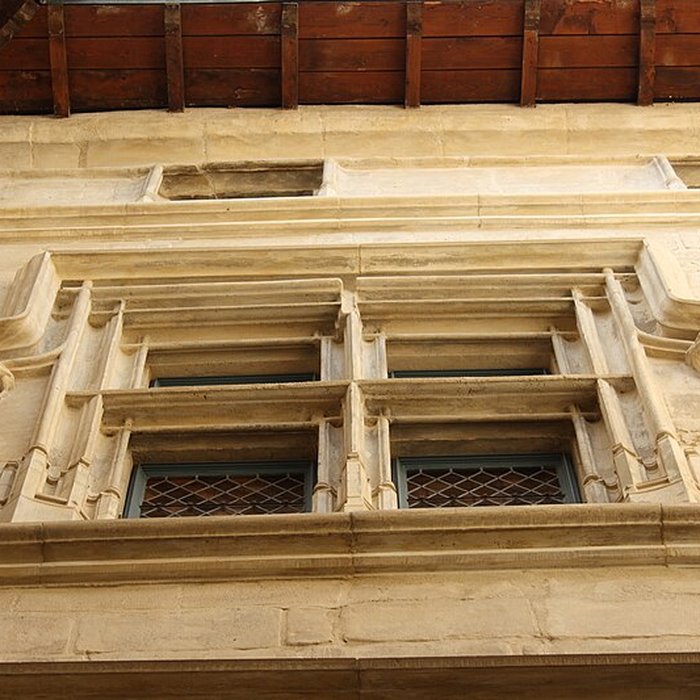 Photo de Maison des Têtes de Valence