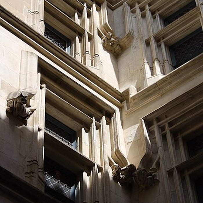 Photo de Maison des Têtes de Valence