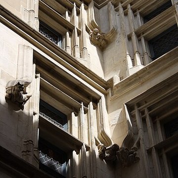 Maison des Têtes de Valence