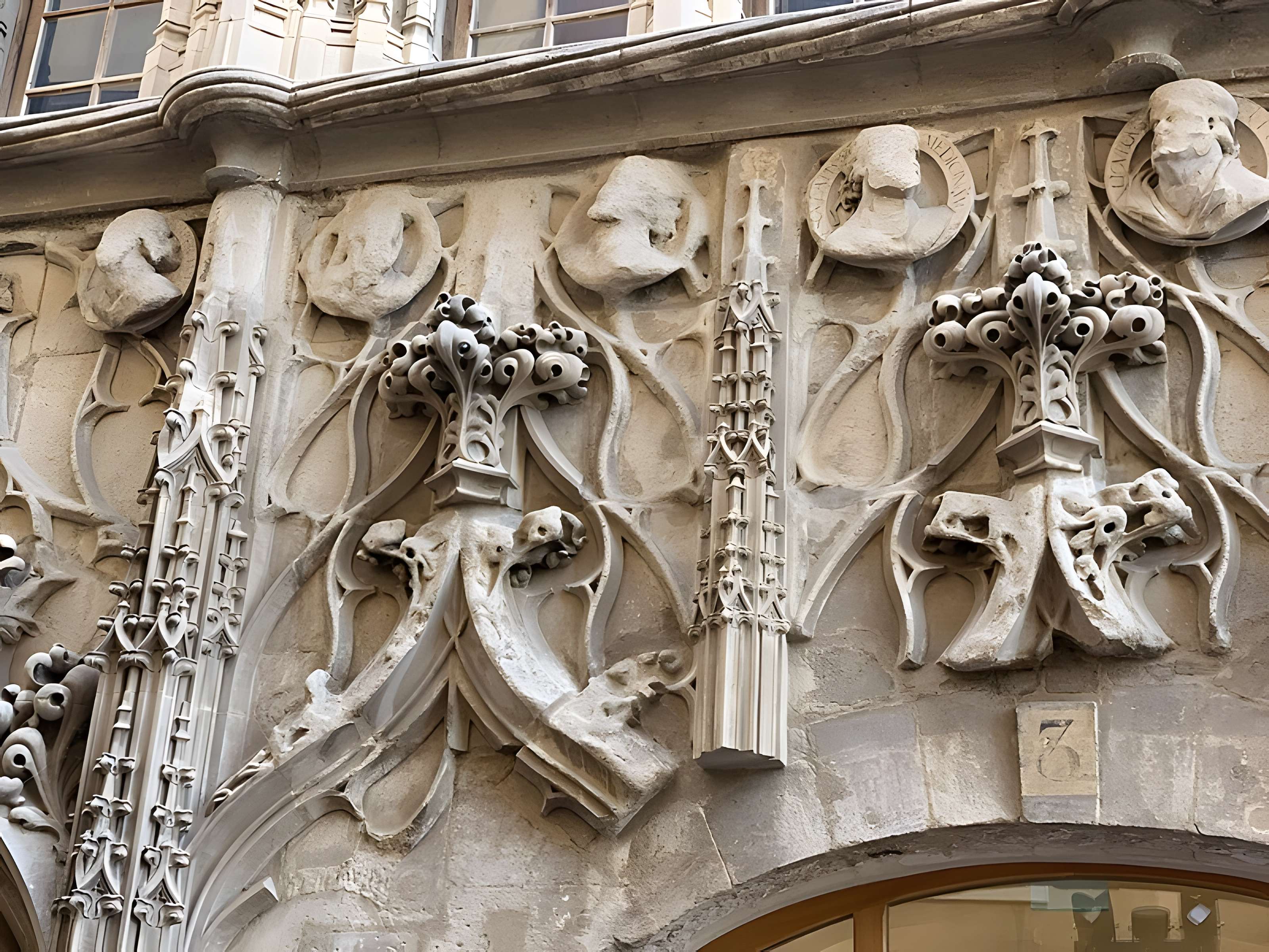 Maison des Têtes de Valence